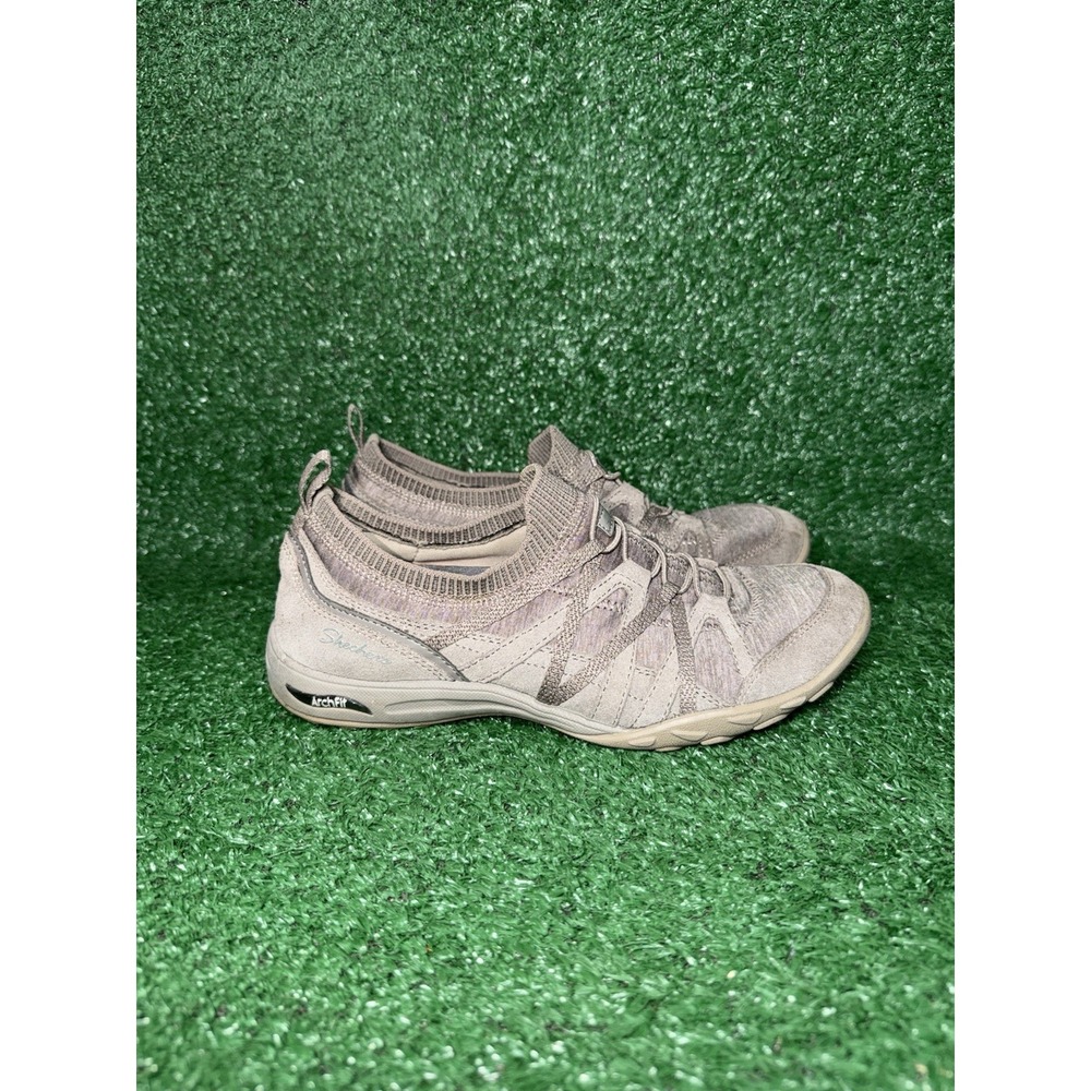 Skechers Arch Fit Women Size 7.5 Relaxed Fit Biker Casual Shoes Slip On Sneakers